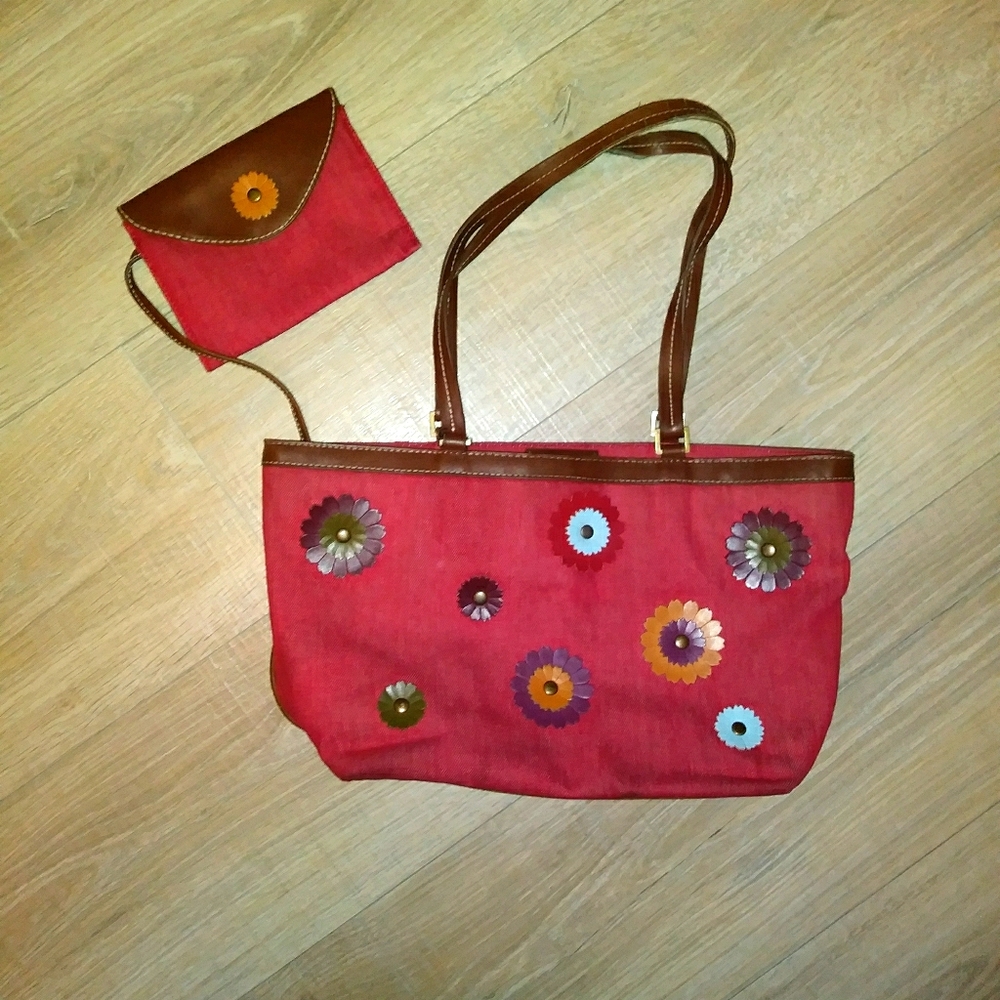 Liz Claiborne red flower purse & matching wallet